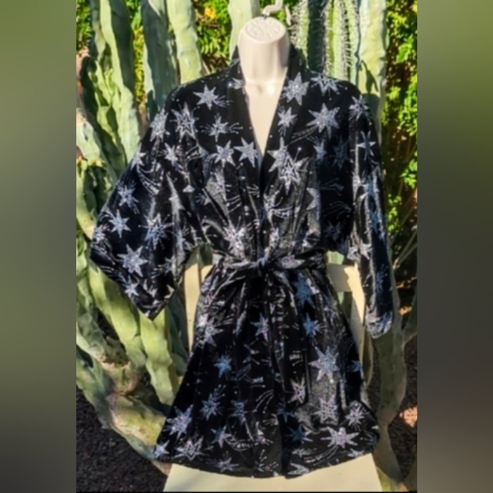 Victoria's Secret Glittery Stars Kimono Robe - Limited Runway Edition S/XS - Picture 2 of 9